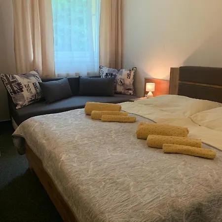 Homestay Credo Old,