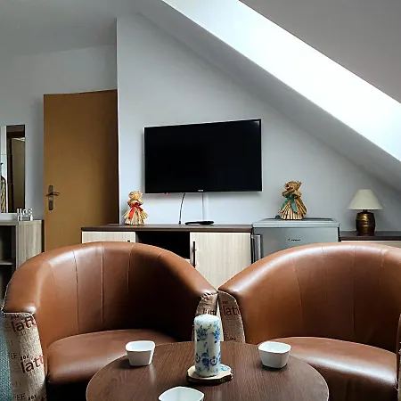 Homestay Credo Old,