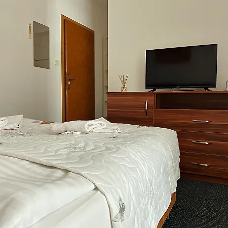 Homestay Credo Old,